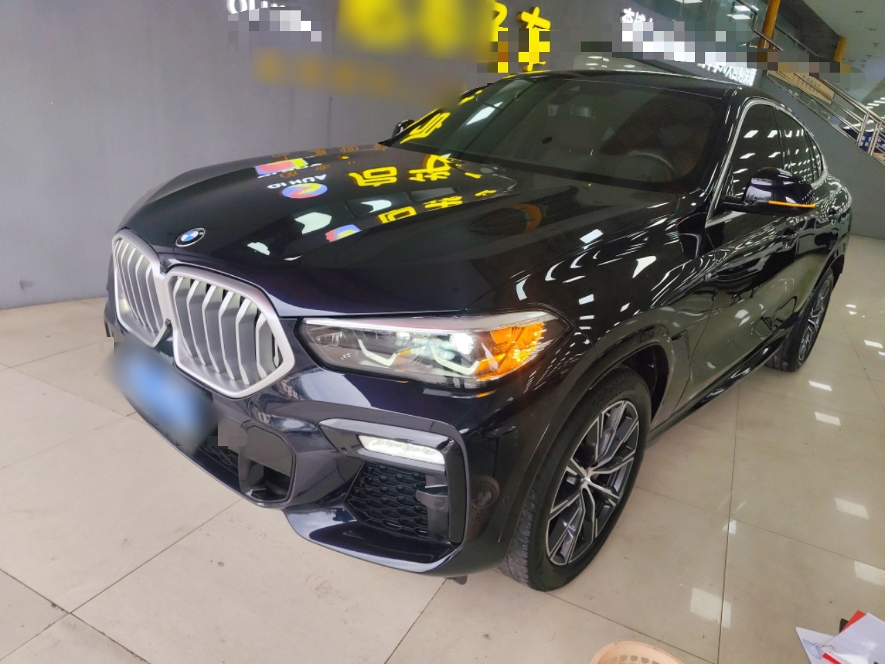 BMW X6 2020 汽车图片 