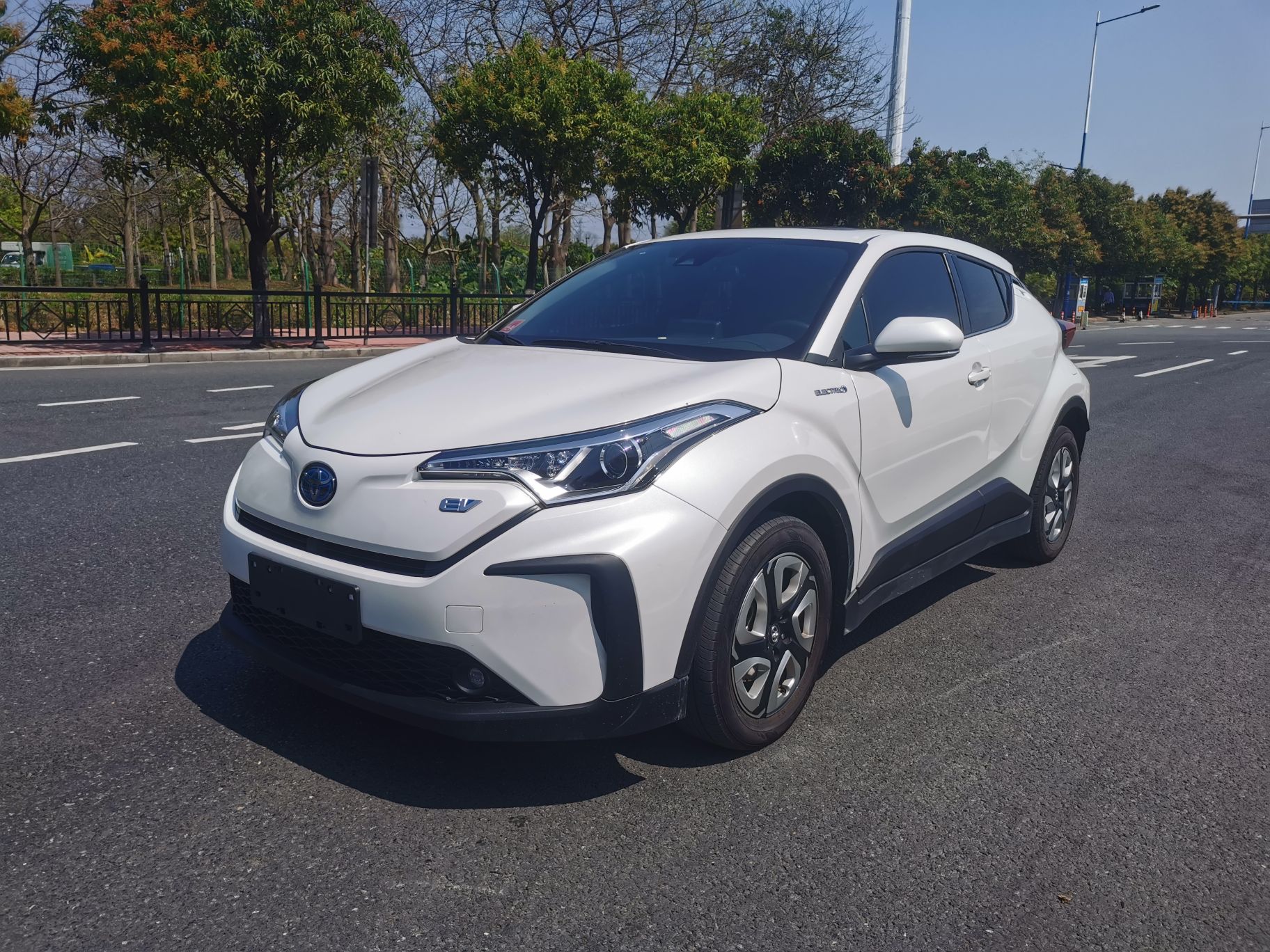 Toyota C-HR EV 2021 imagem de carro 