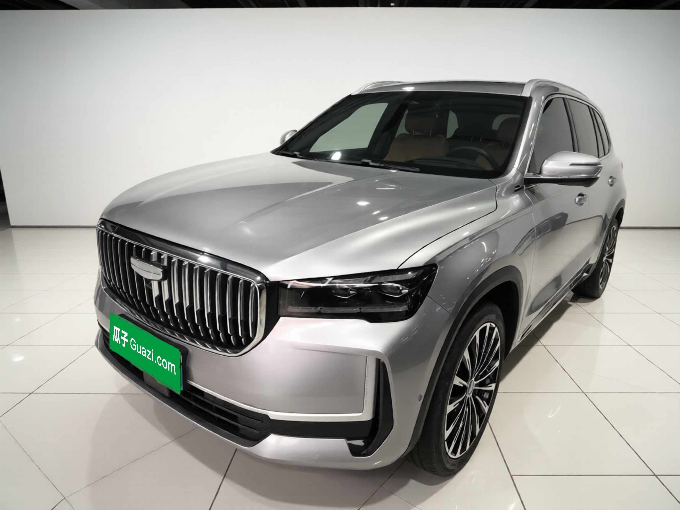 GEELY 2023 immagine di auto 
