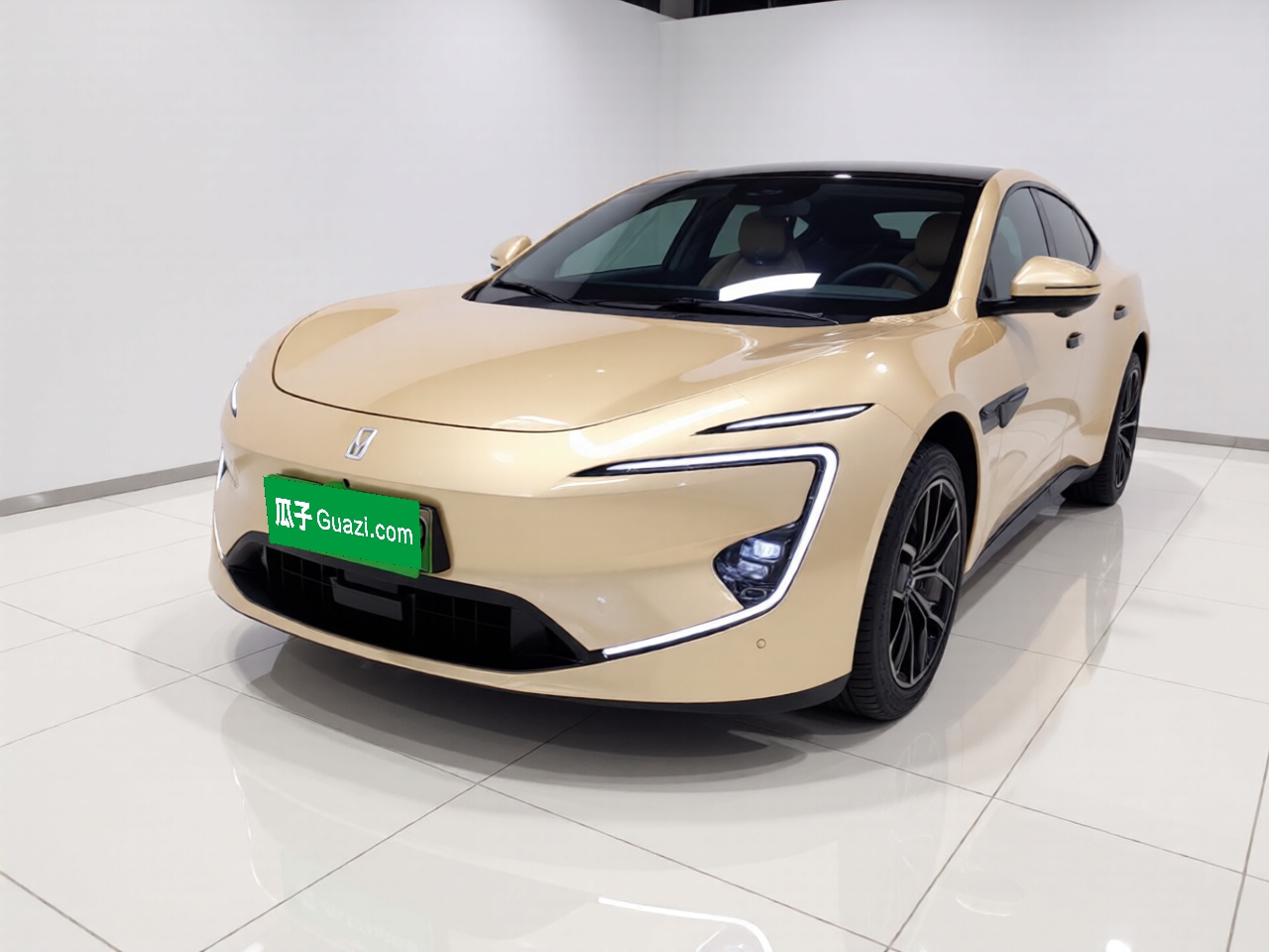 Avatr 12 2024 immagine di auto 