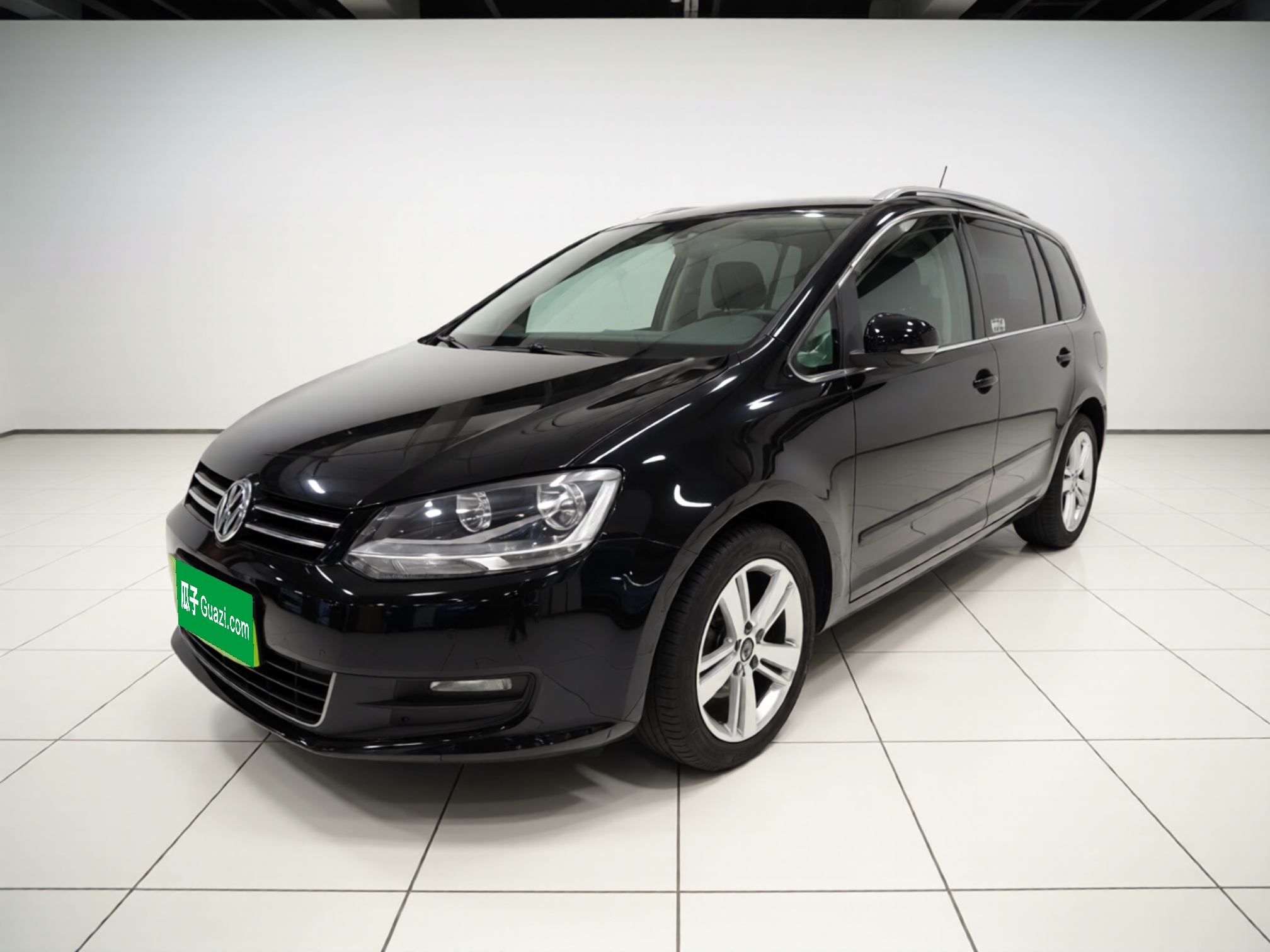 Volkswagen Sharan 2018 صورة سيارة 