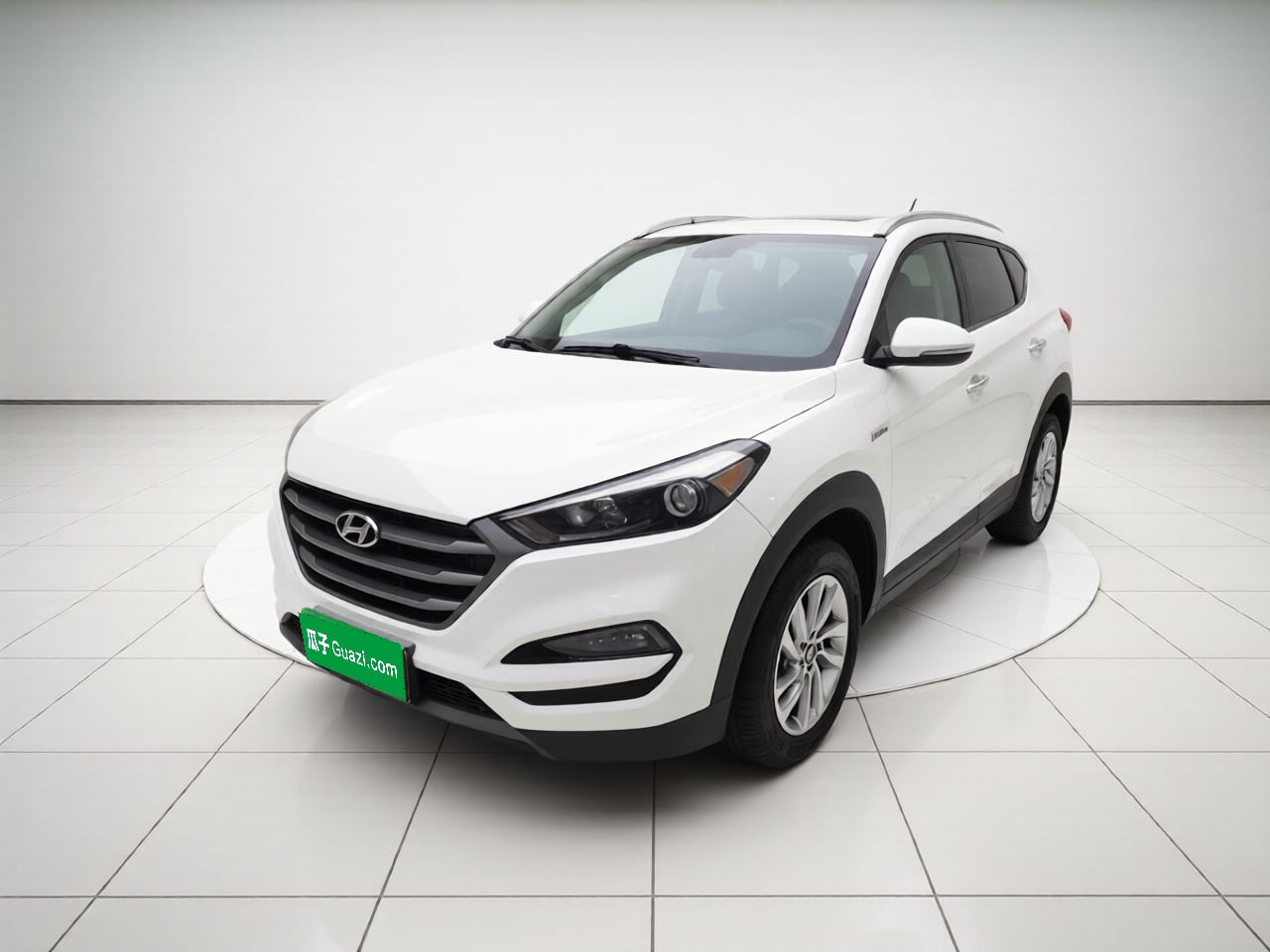 Hyundai Tucson 2015 صورة سيارة 