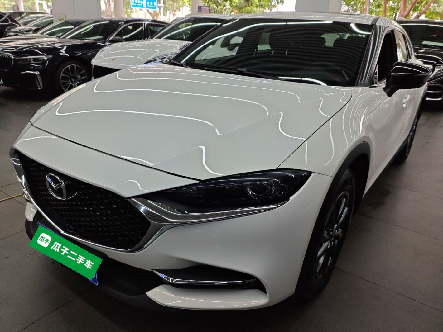 Mazda CX-4 2022 汽车图片 