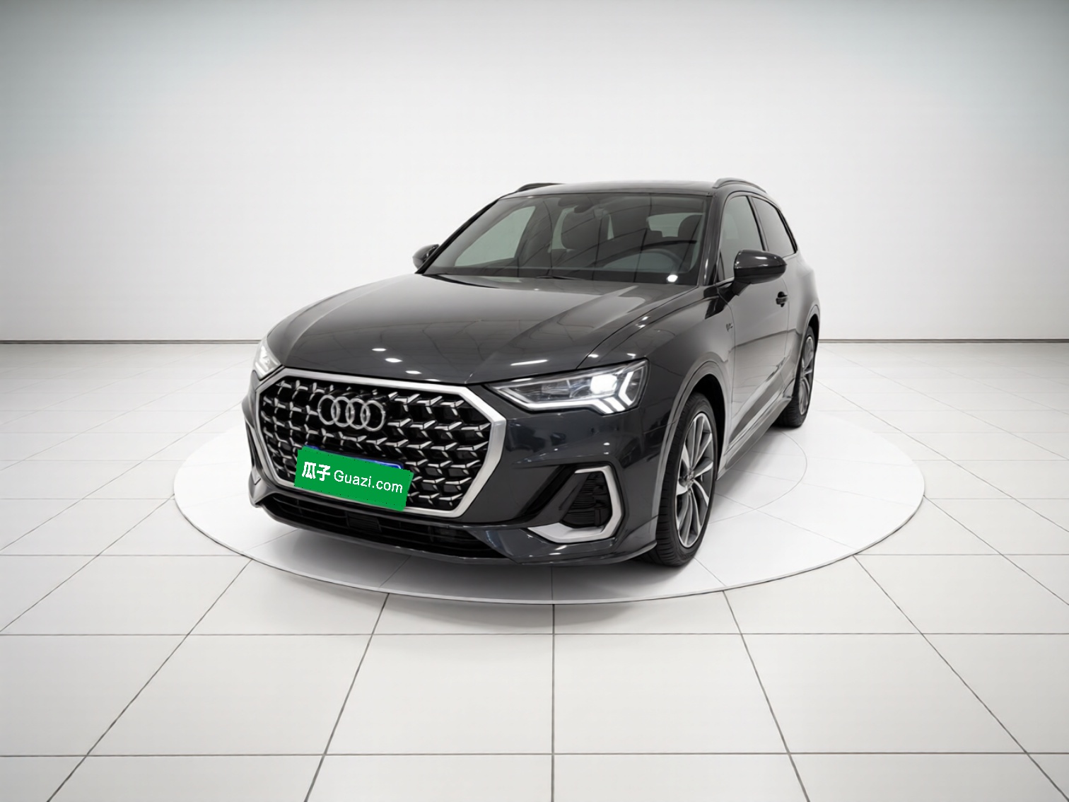 Audi Q3 2024 Audi Q3 2024 car image
