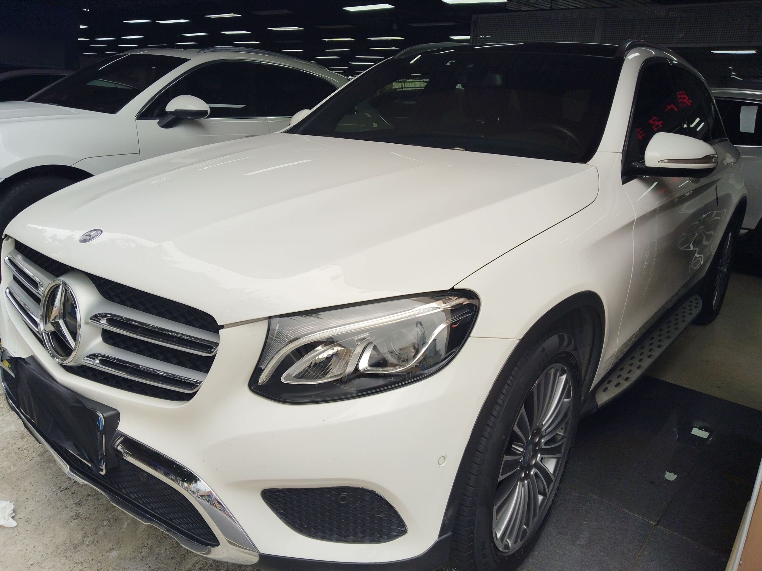 Mercedes-Benz GLC Class 2016 汽车图片 