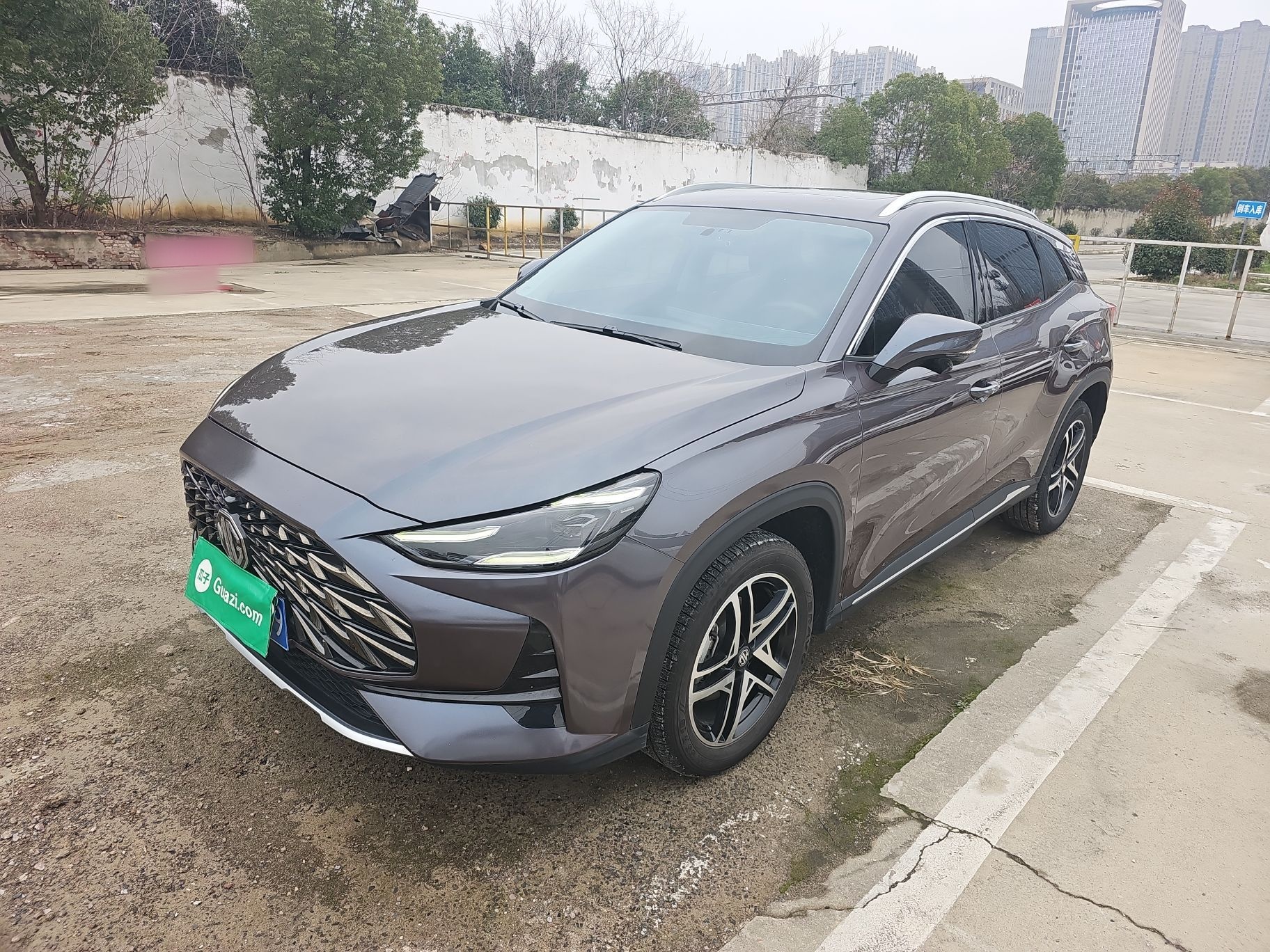 MG ONE 2023 immagine di auto 