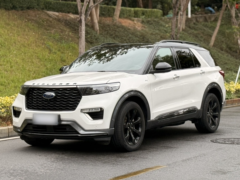 Ford Explorer 2020 image de voiture 