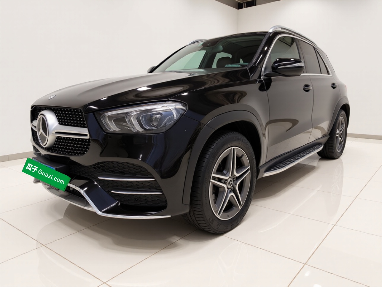 Mercedes-Benz GLE Class 2020 car image 