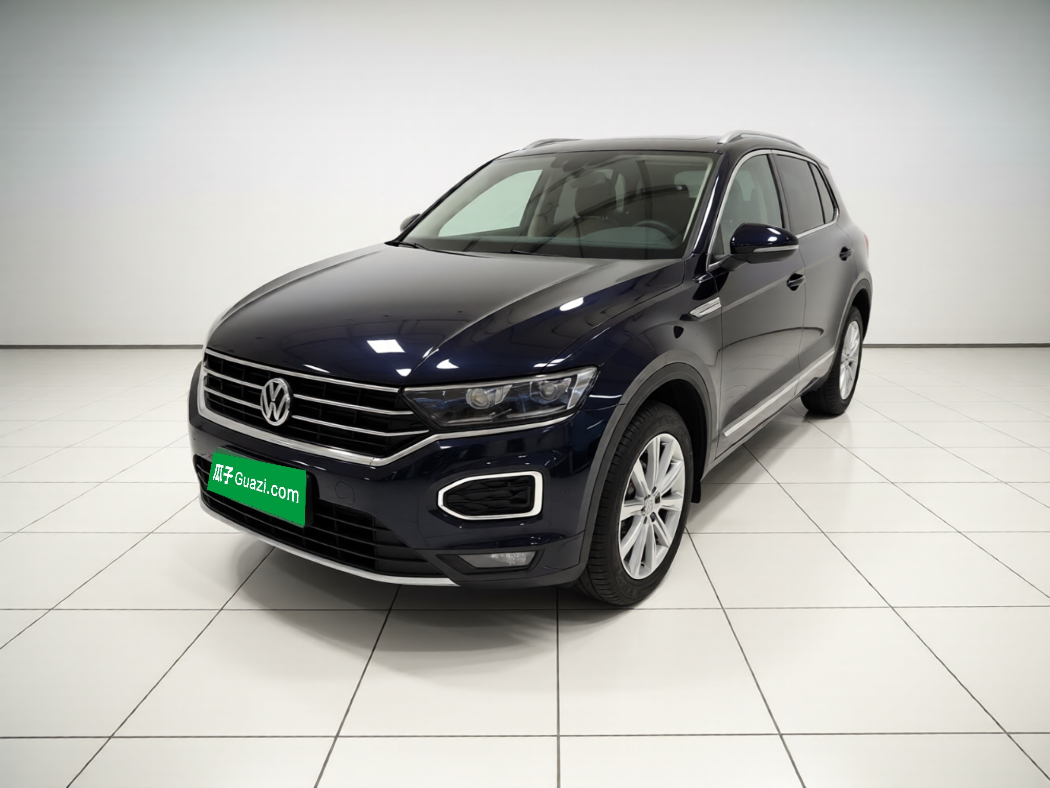 Volkswagen T-Roc 2019 car image 