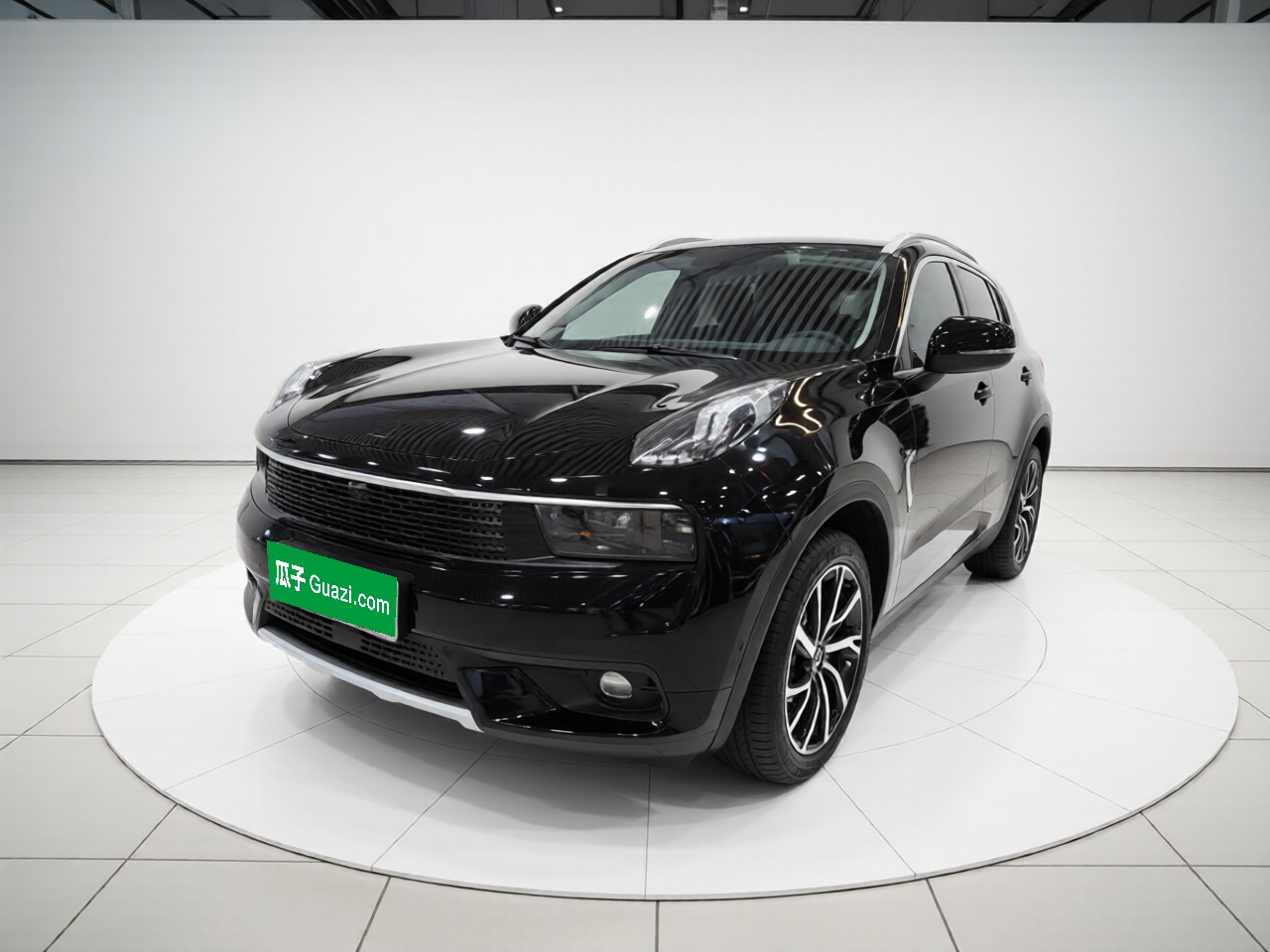 Lynk & Co 01 EM-P 2018 car image 
