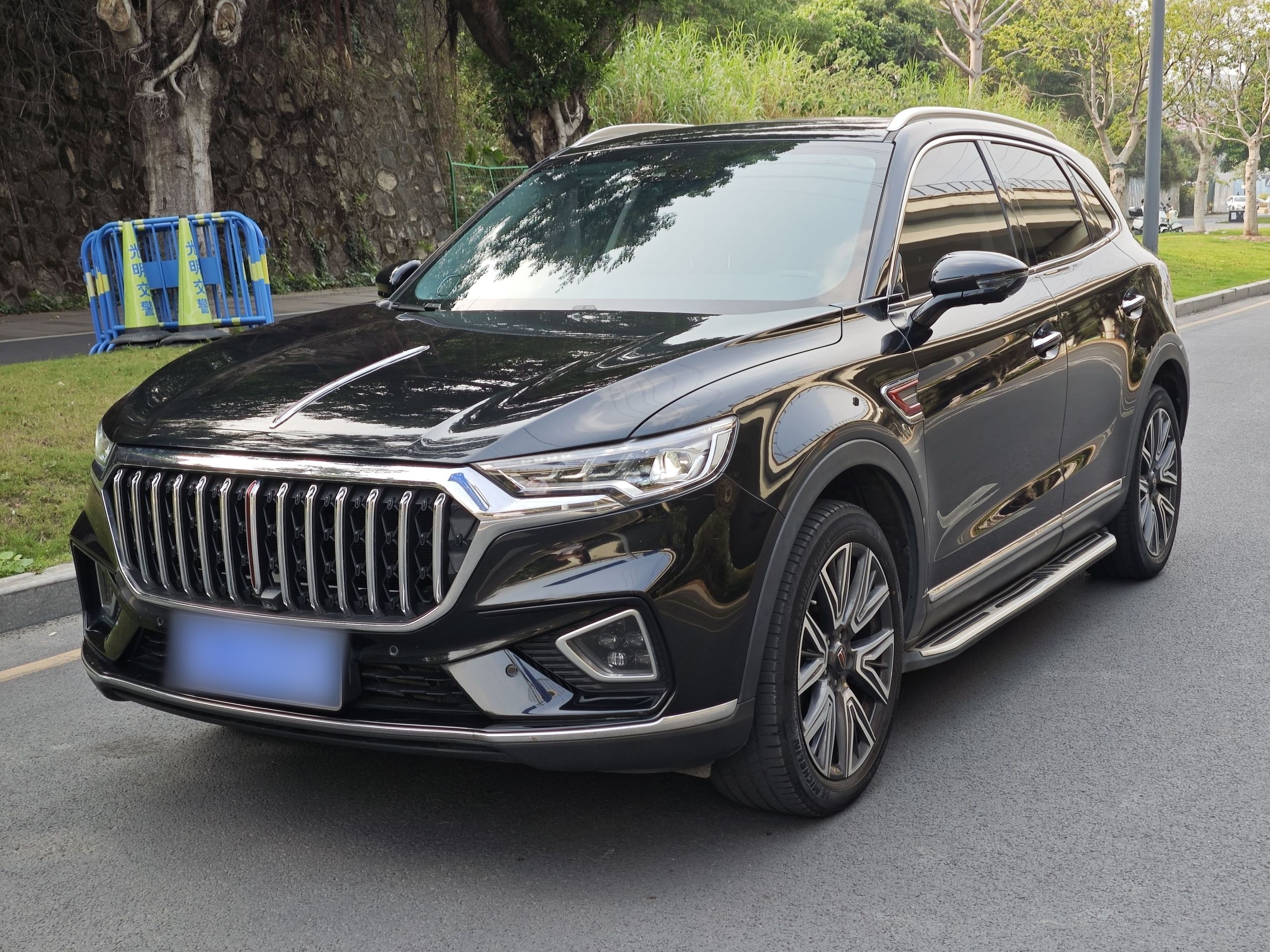 HongQi HS5 2021 car image 