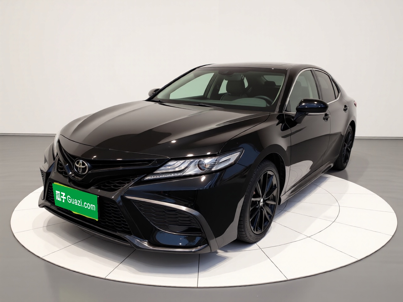 Toyota Camry 2024 immagine di auto 