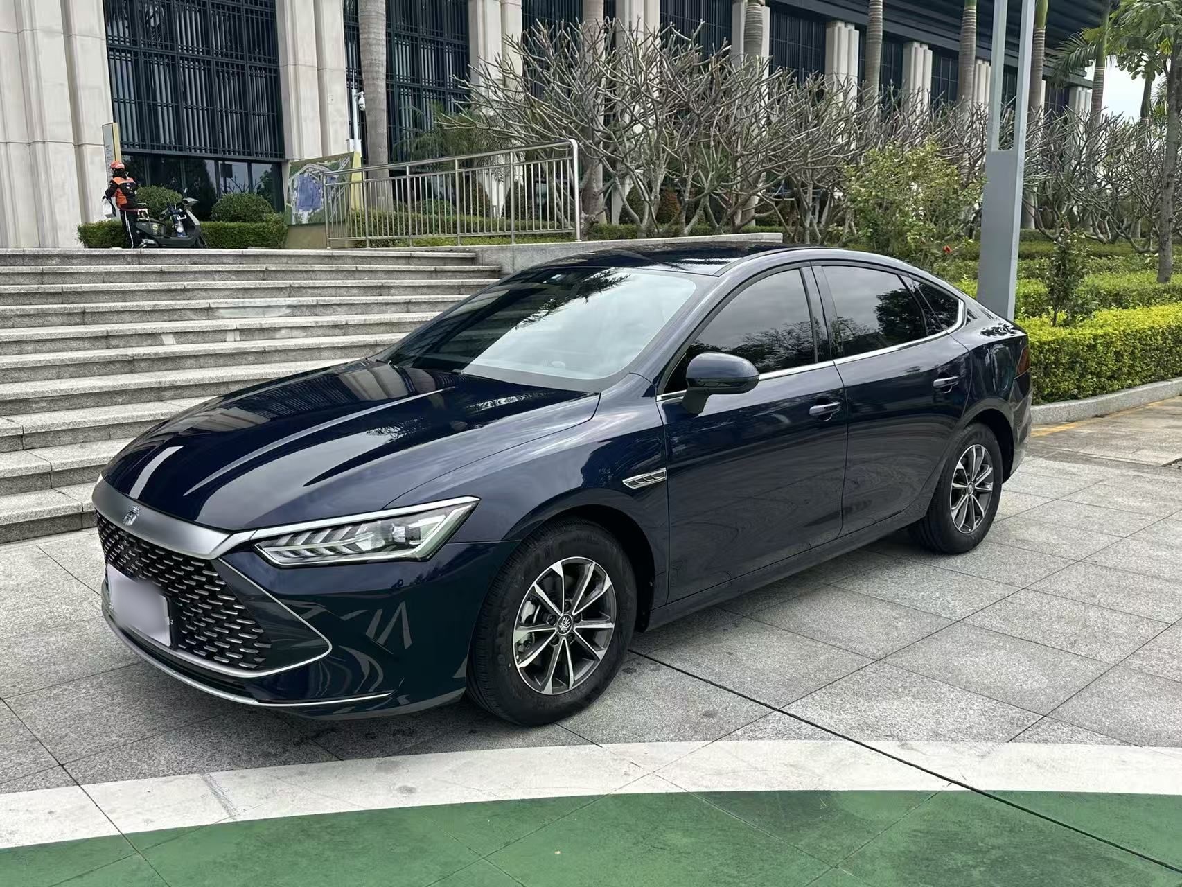 BYD Qin Plus 2024 imagem de carro 