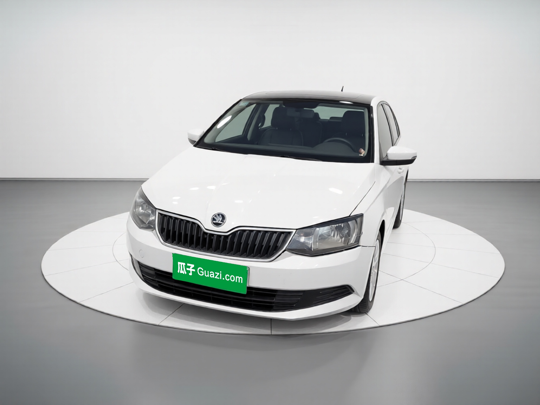 Skoda Fabia 2015 изображение автомобиля 