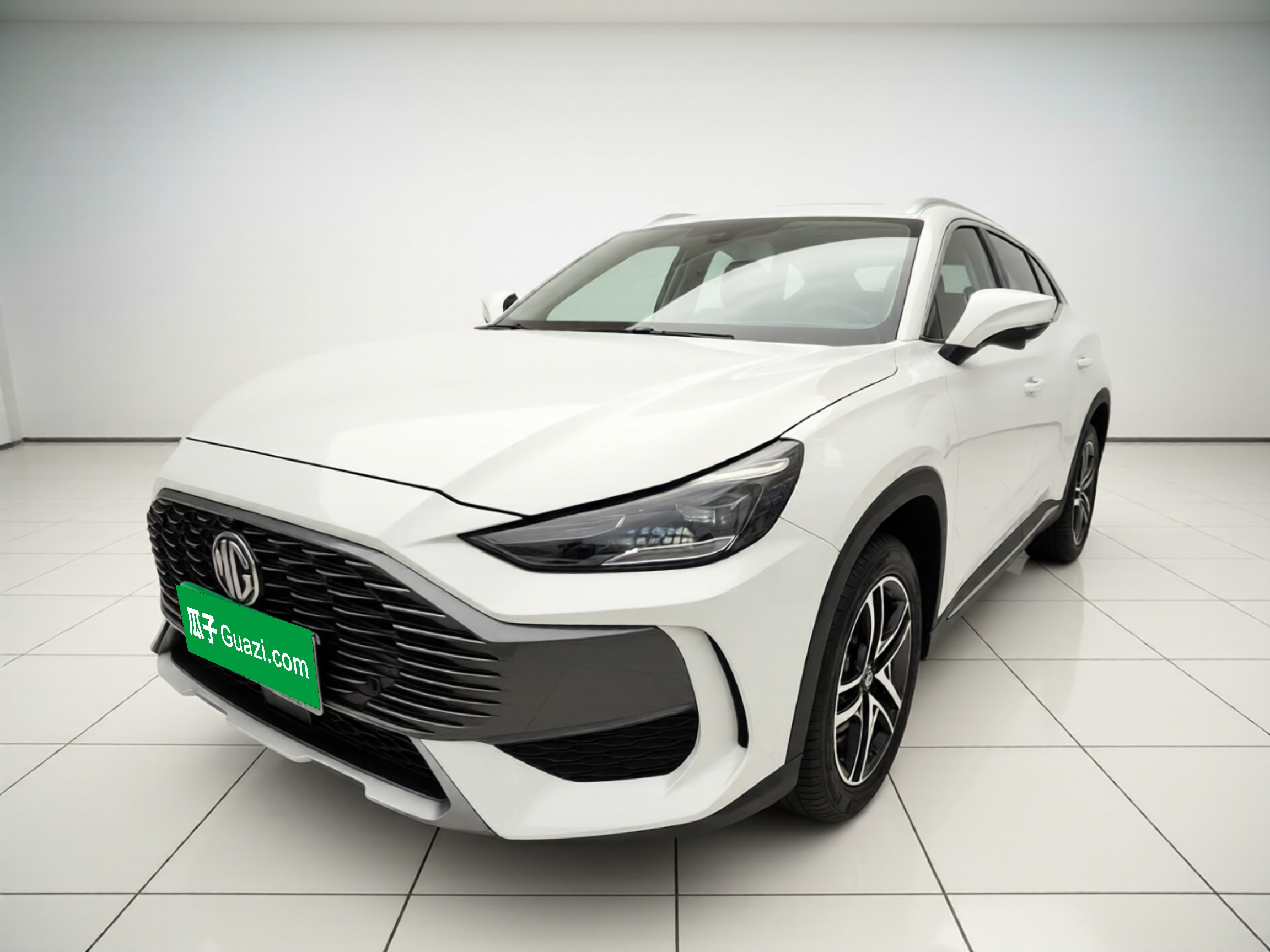 MG ONE 2022 immagine di auto 