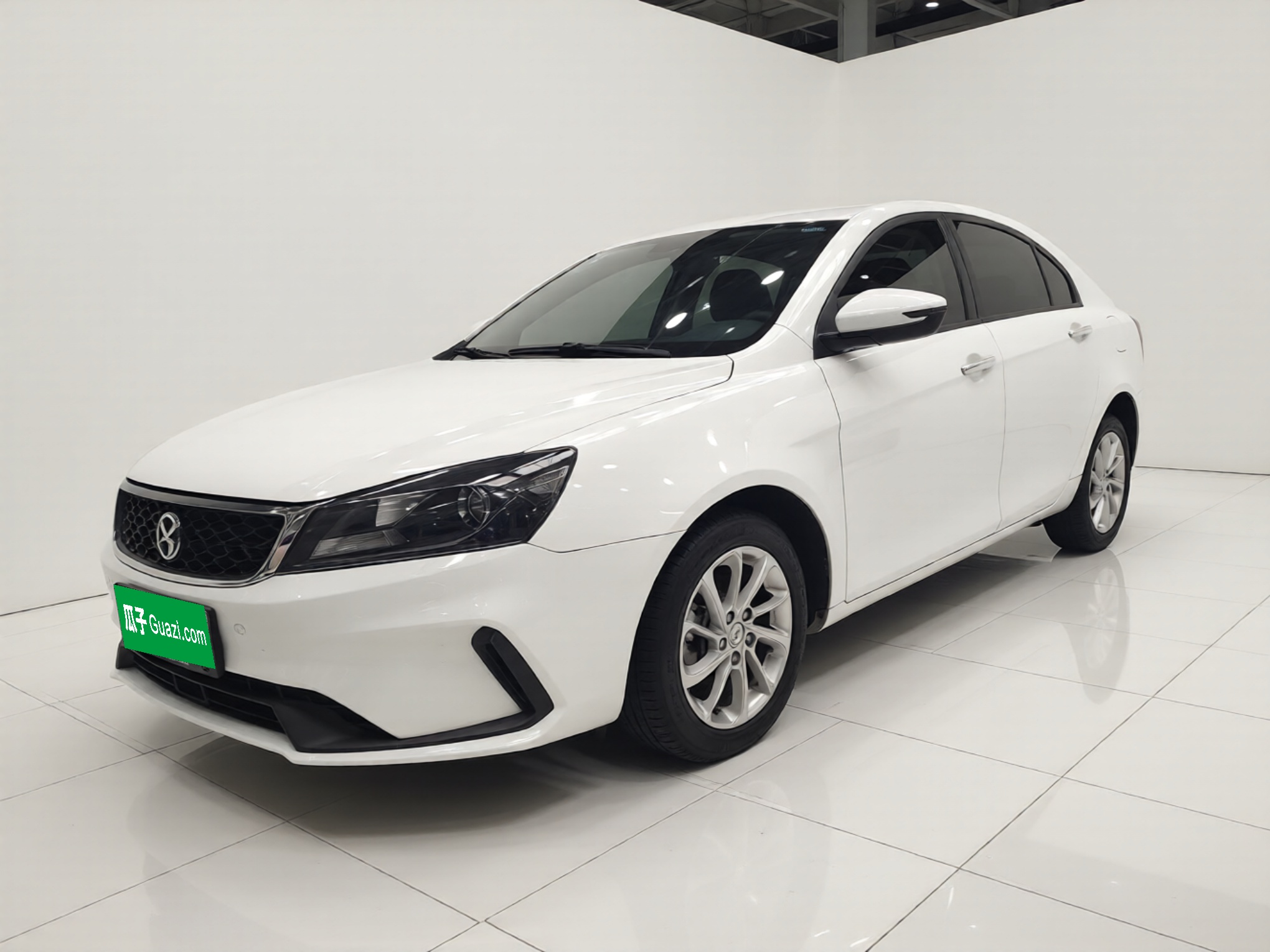 GEELY Emgrand 2022 car image 