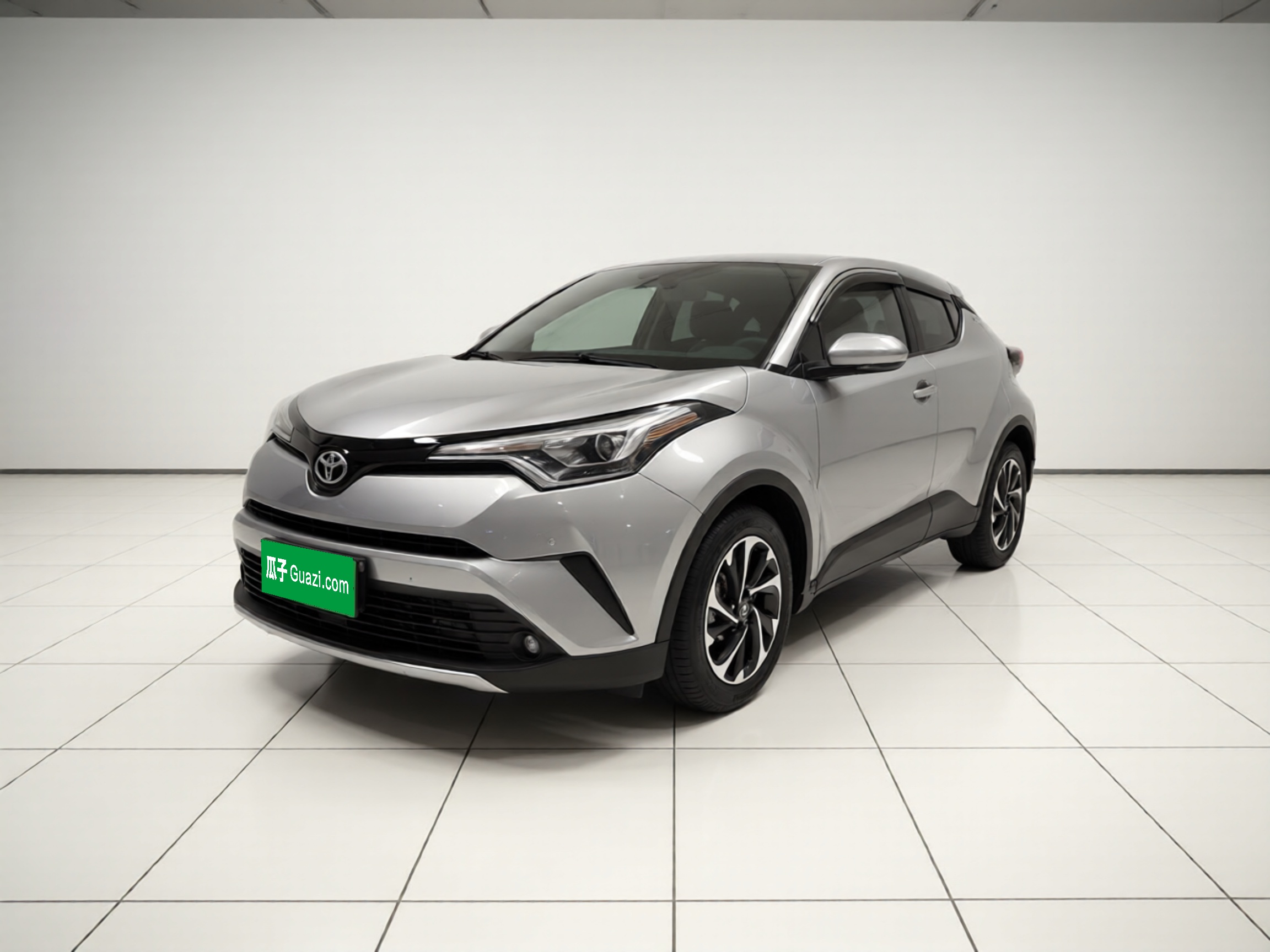 Toyota Izoa 2021 汽车图片 