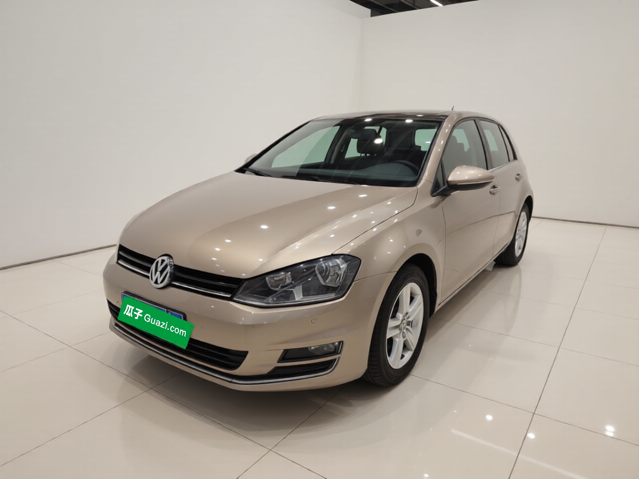 Volkswagen Golf 2014 Volkswagen Golf 2014 immagine di auto