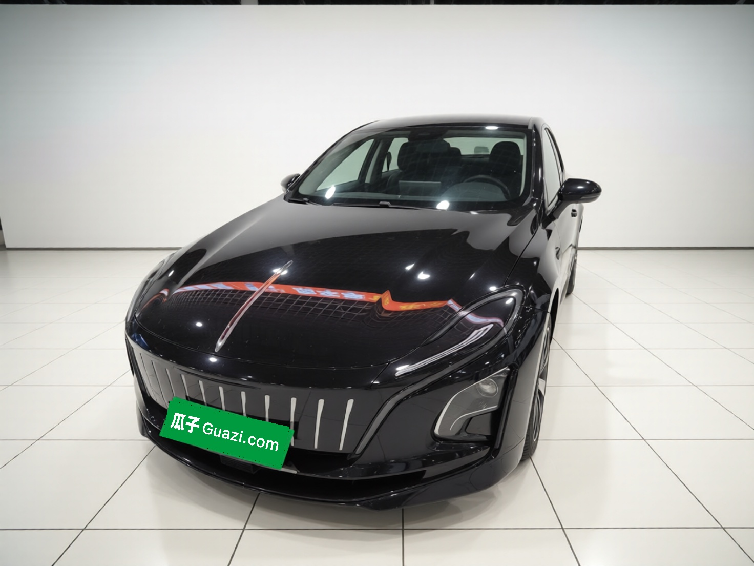 HongQi E-QM5 2023 car image 