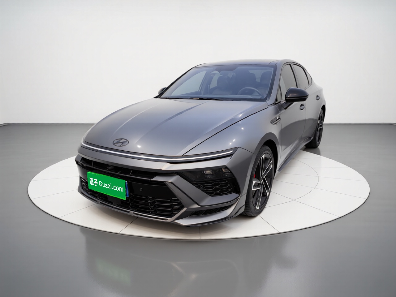 Hyundai Sonata 2024 صورة سيارة 