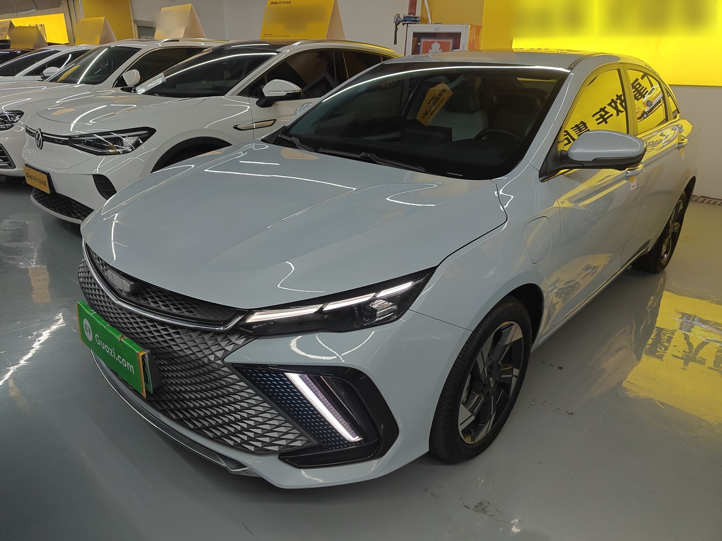 GEELY Emgrand L HiP 2023 imagem de carro 