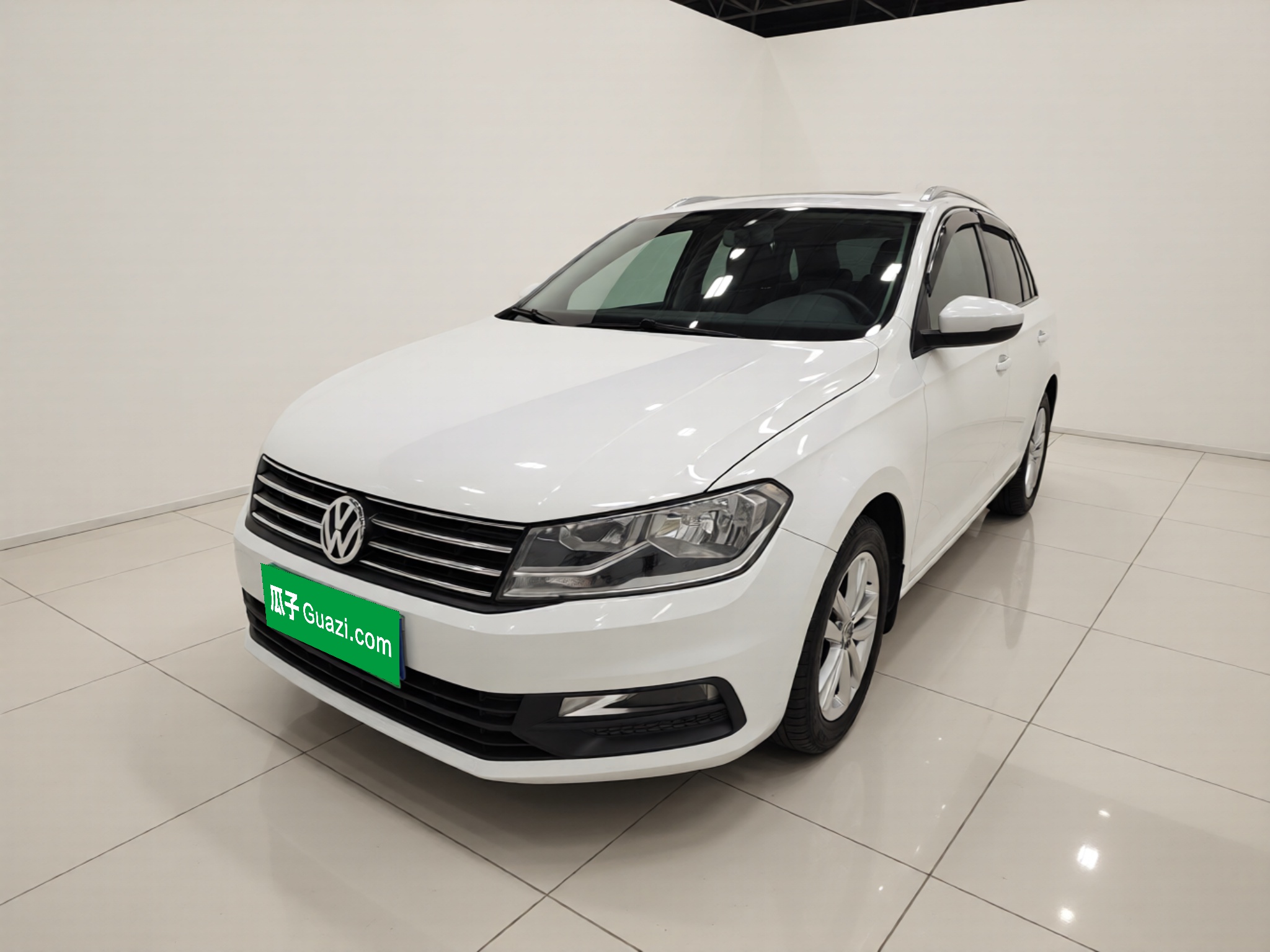 Santana 2016 Santana 2016 immagine di auto