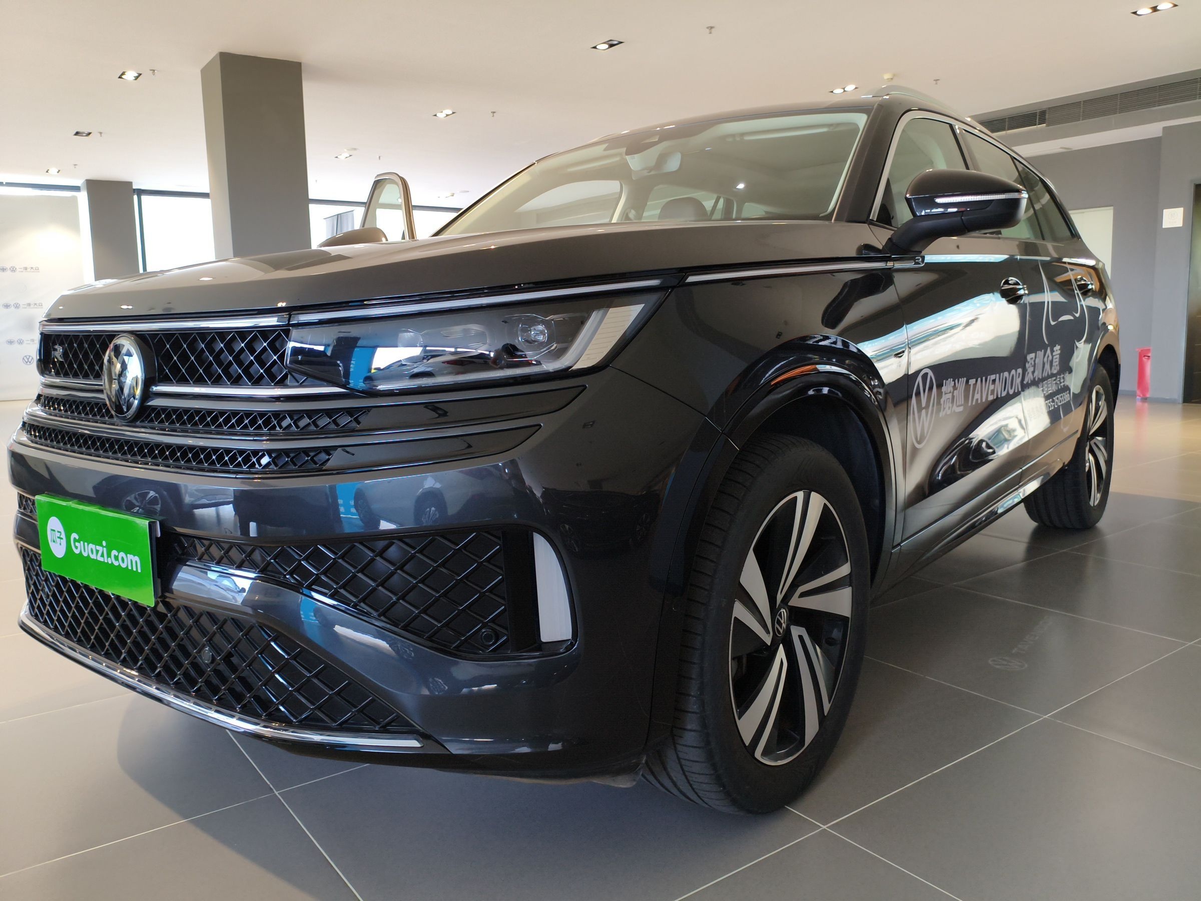 Volkswagen Tavendor 2024 汽车图片 