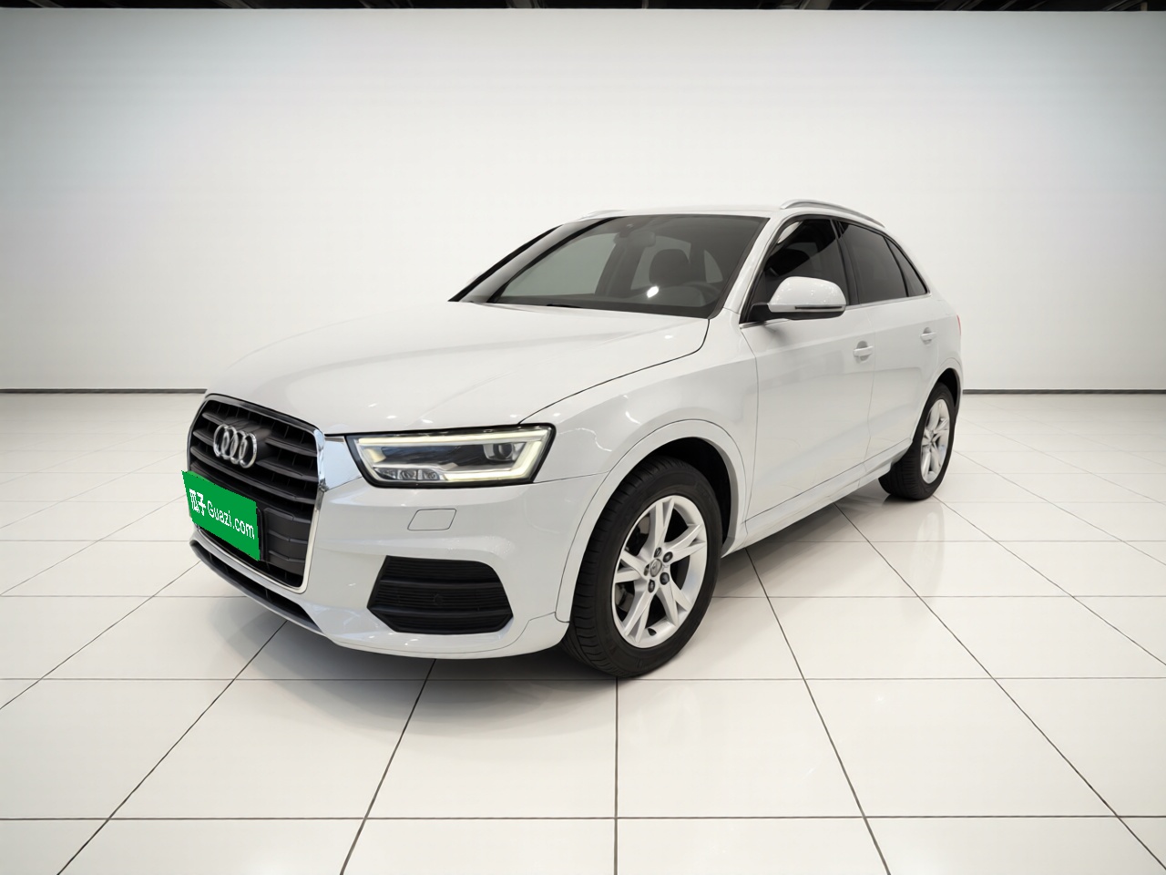 Audi Q3 2018 Audi Q3 2018 car image