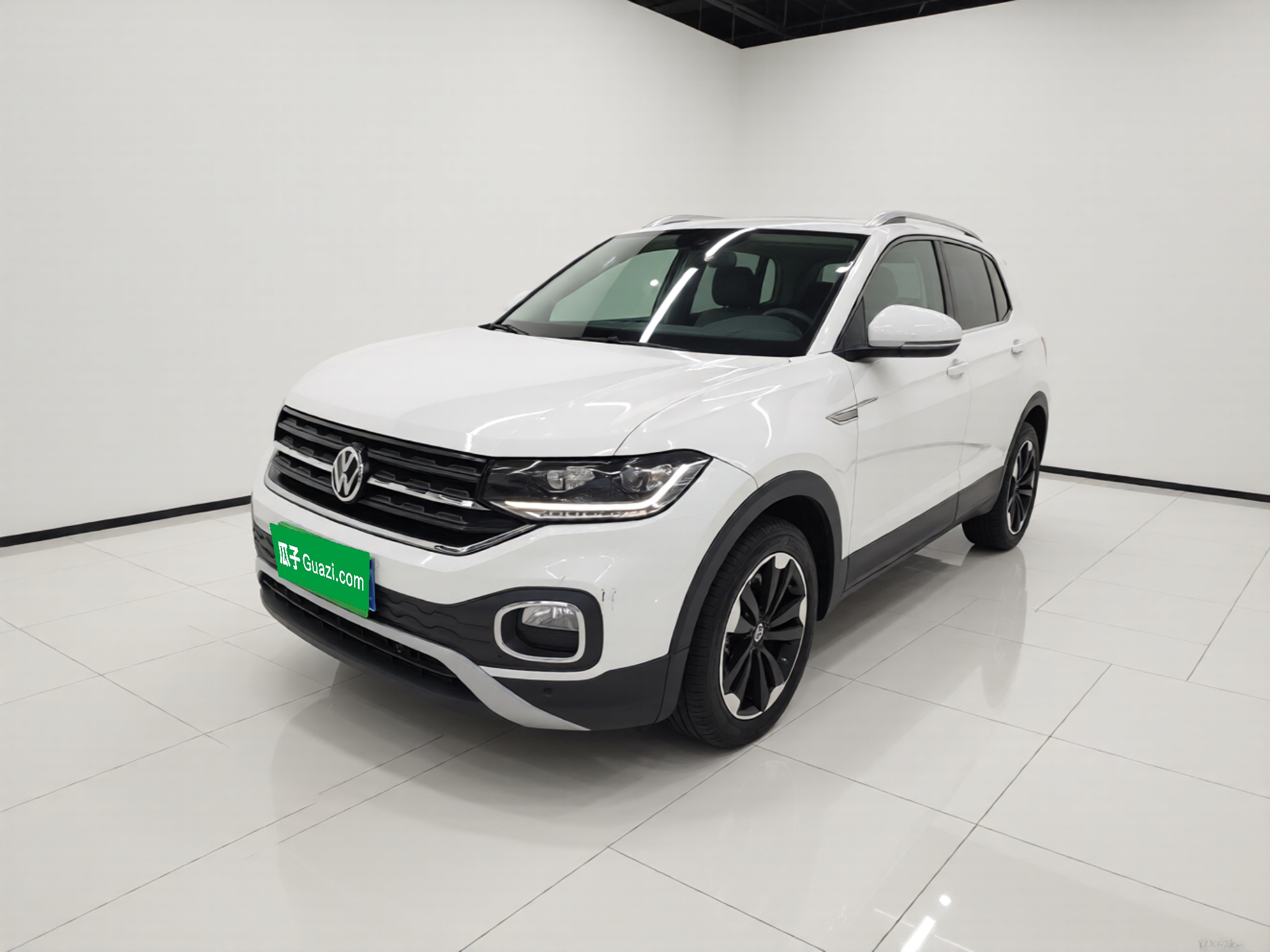 Volkswagen Tacqua 2021 Volkswagen Tacqua 2021 car image