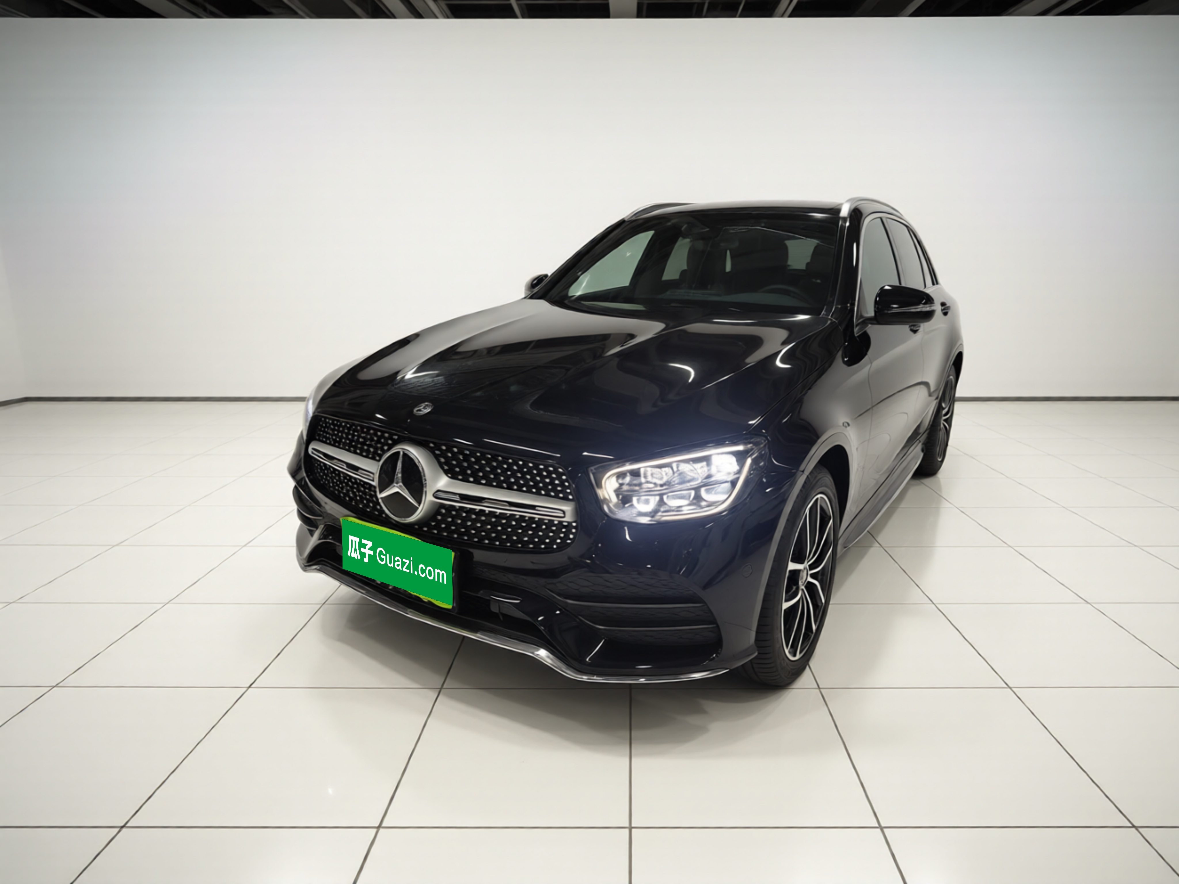 Mercedes-Benz GLC Class 2020 汽车图片 