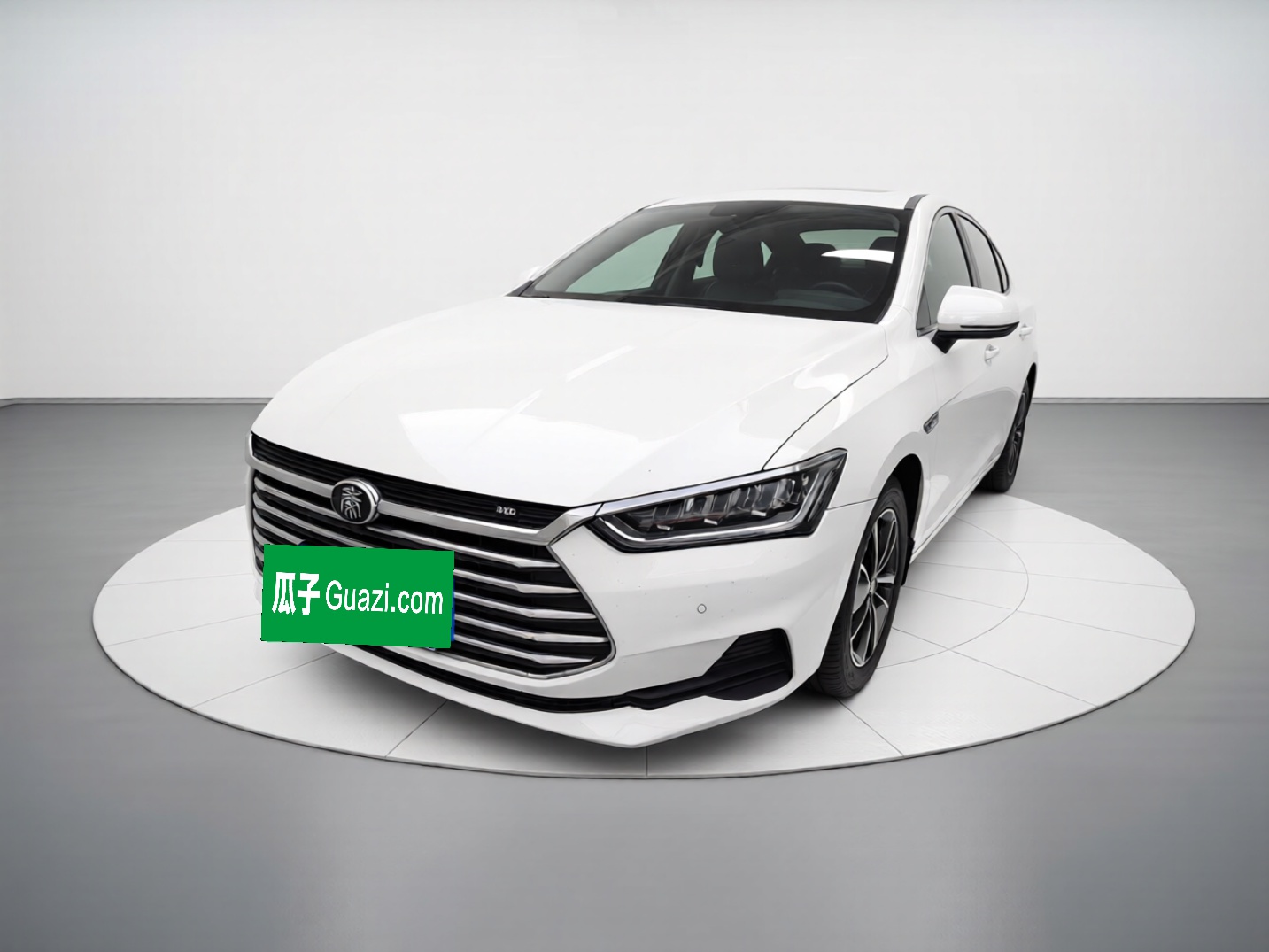 BYD Qin Pro 2019 صورة سيارة 