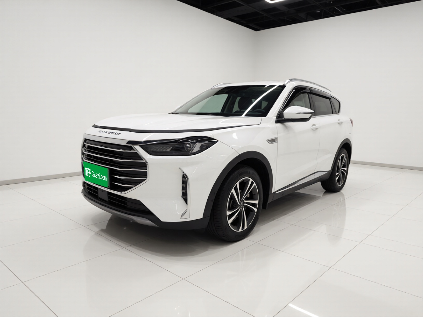 X70 PLUS 2022 car image 
