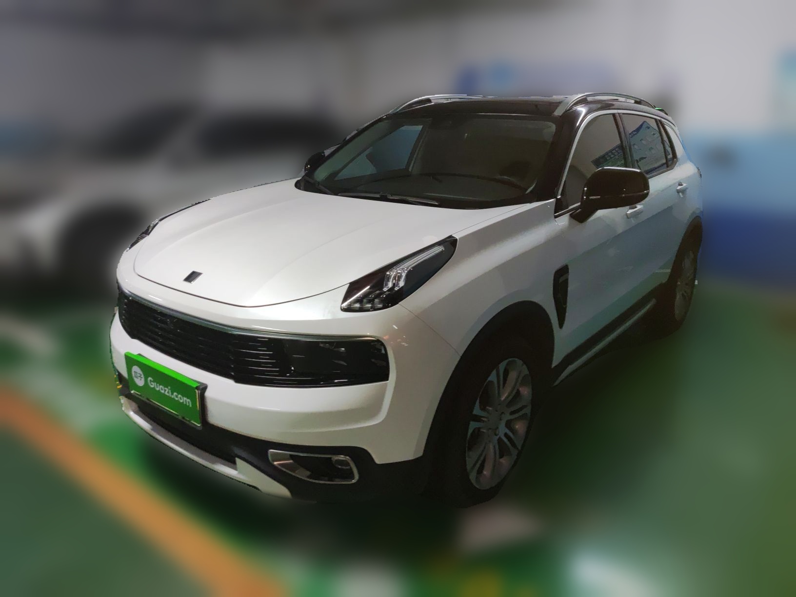 Lynk & Co 01 2019 Lynk & Co 01 2019 car image