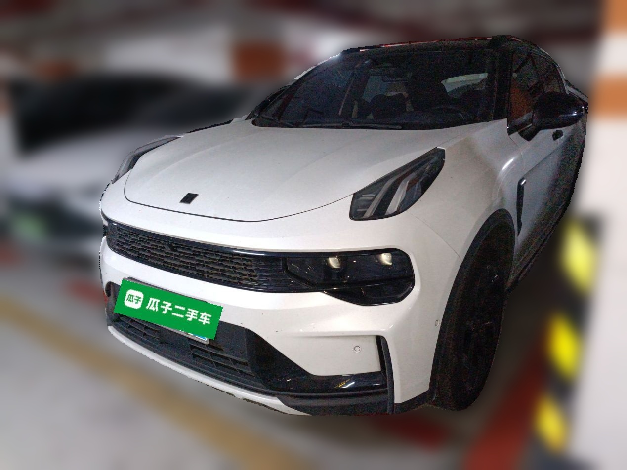 Lynk & Co 01 2022 Lynk & Co 01 2022 car image