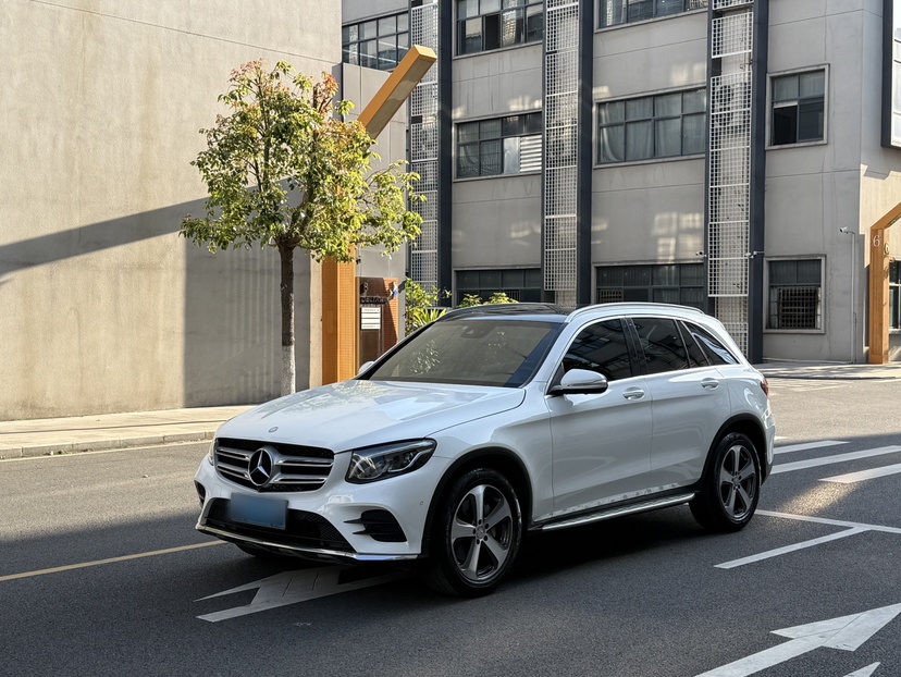 Mercedes-Benz GLC Class 2016 汽车图片 