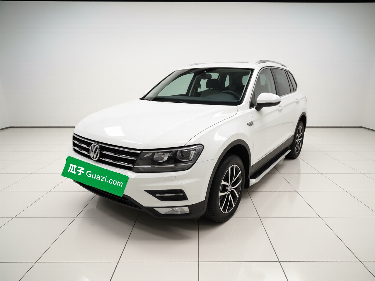 Volkswagen Tiguan L 2018 Volkswagen Tiguan L 2018 car image