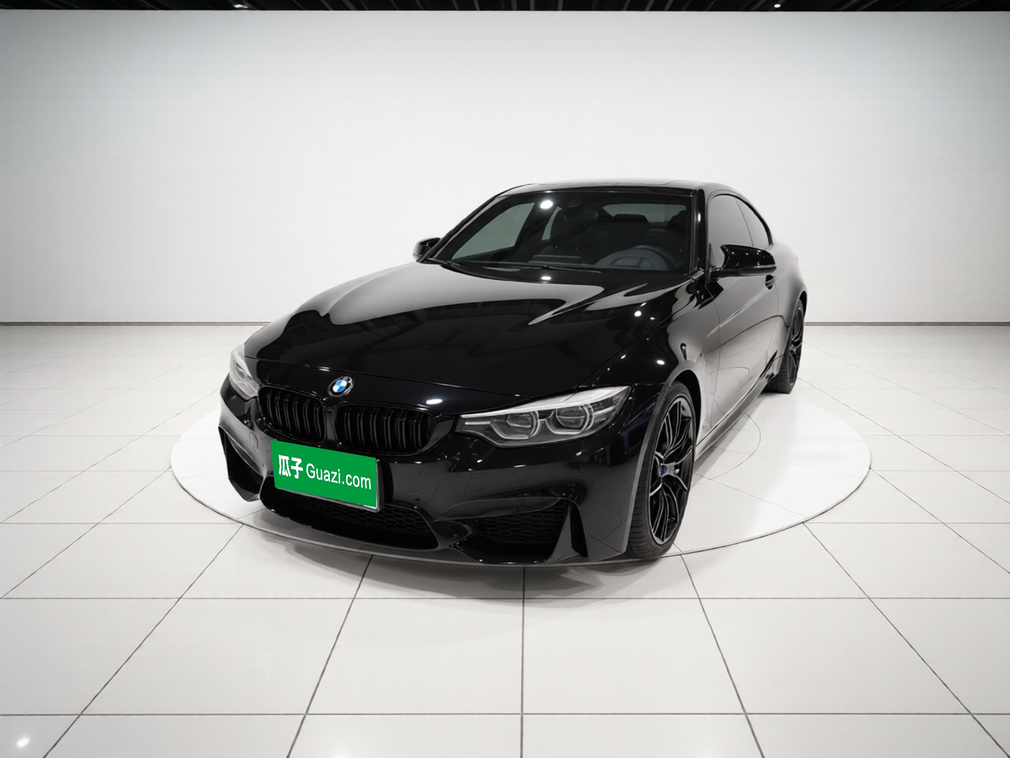 BMW M4 2019 صورة سيارة 