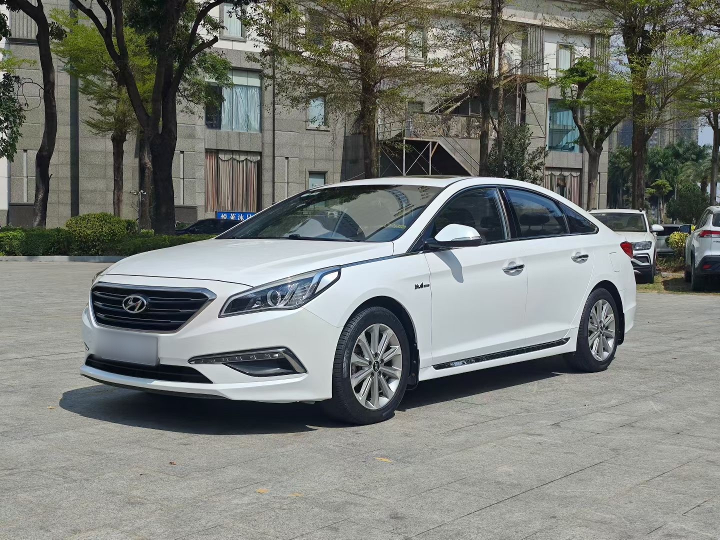 Hyundai Sonata 2016 صورة سيارة 