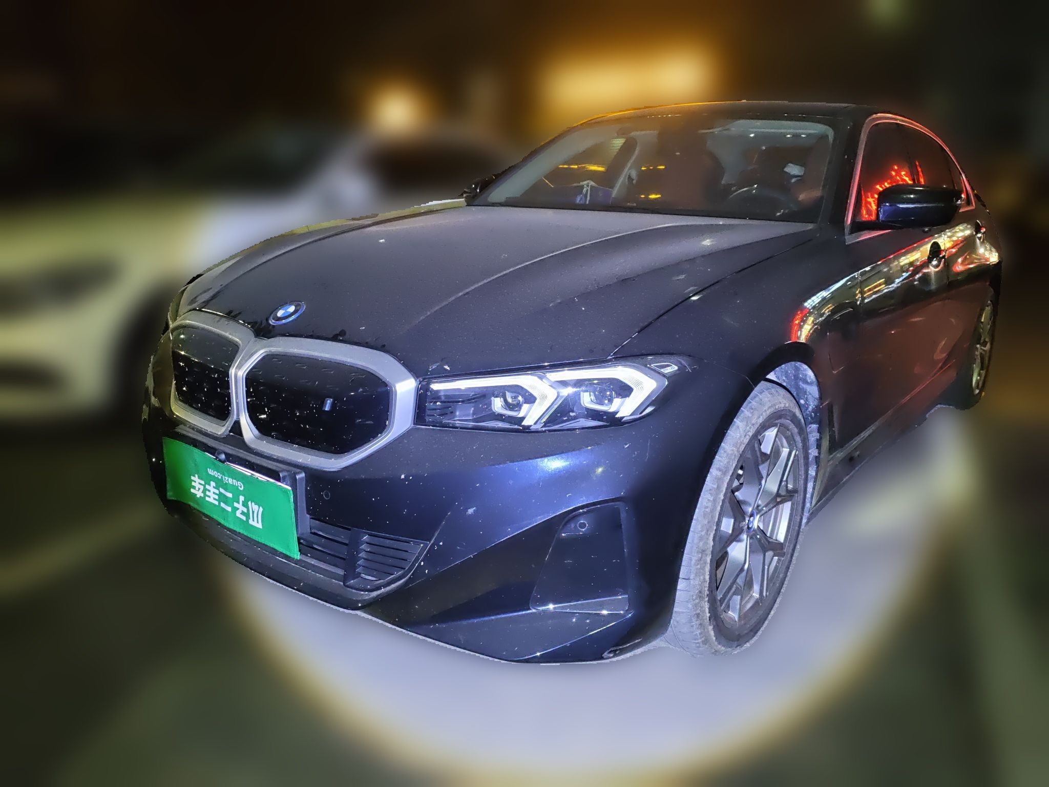 BMW i3 2024 صورة سيارة 