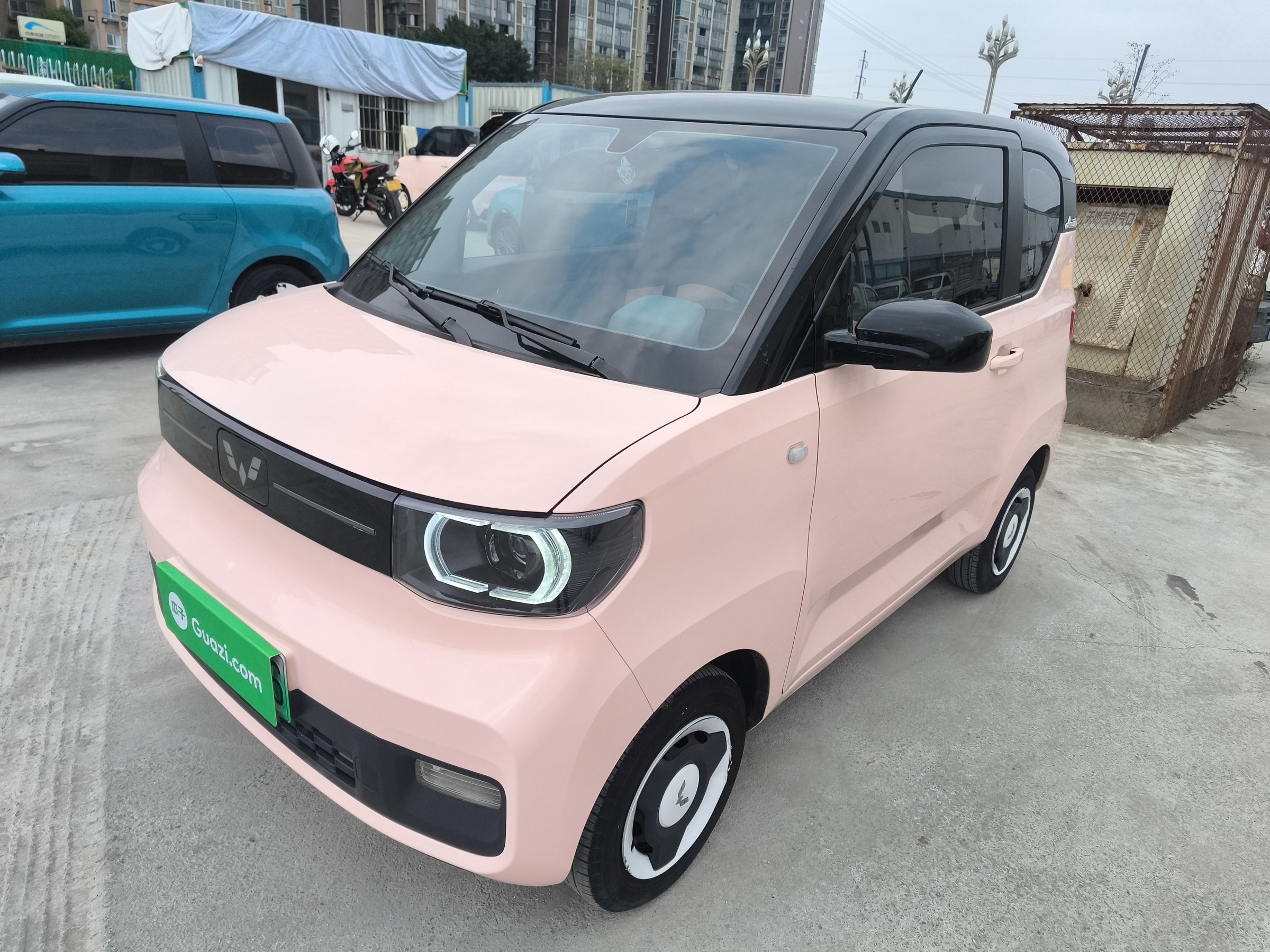 MG Hongguang MINI EV 2022 car image 