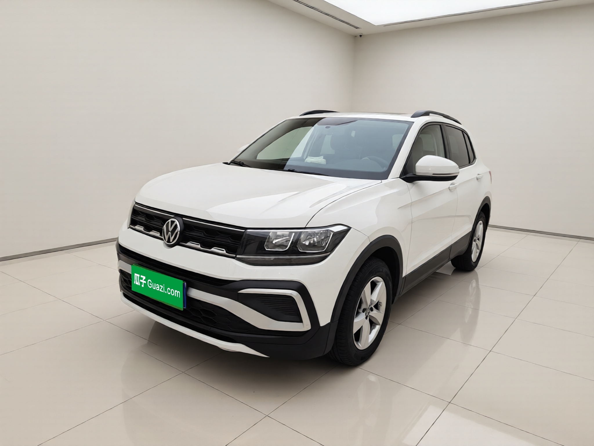 Volkswagen T-Cross 2020 car image 