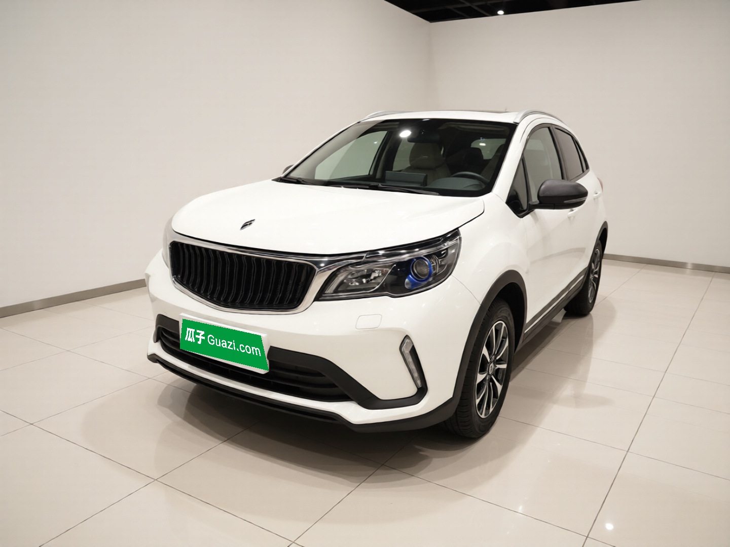 X3 PRO 2025 X3 PRO 2025 car image