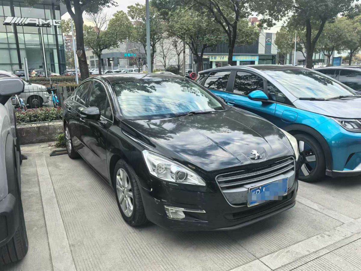 Hyundai Grand Santa Fe car image 