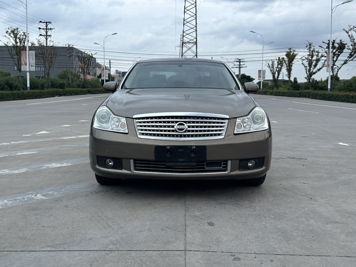 Nissan Fuga 2006 汽车图片 