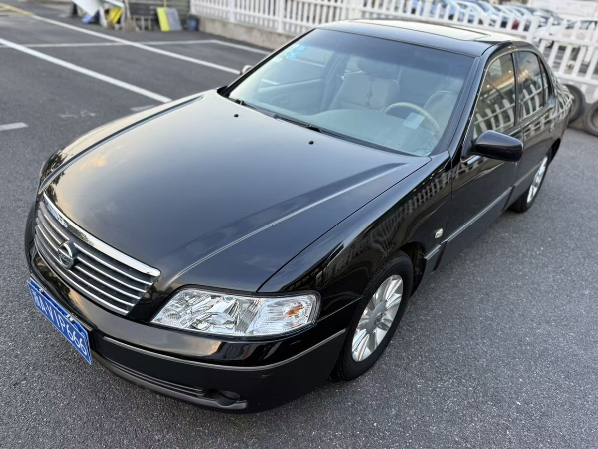 Nissan Bluebird Classic 2006 汽车图片 