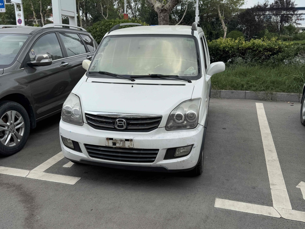 Suzuki Wagon R image de voiture 