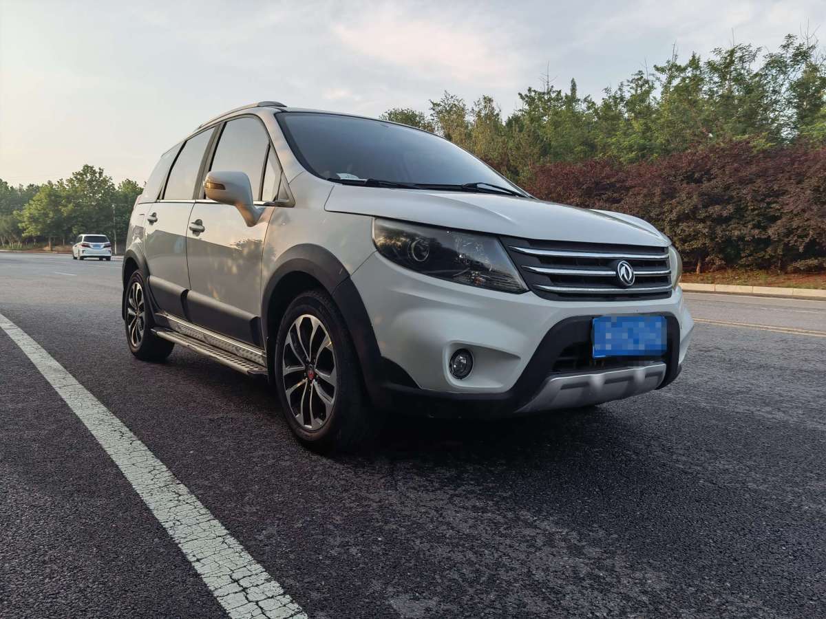 Forthing JOYEAR SUV 2015 car image 