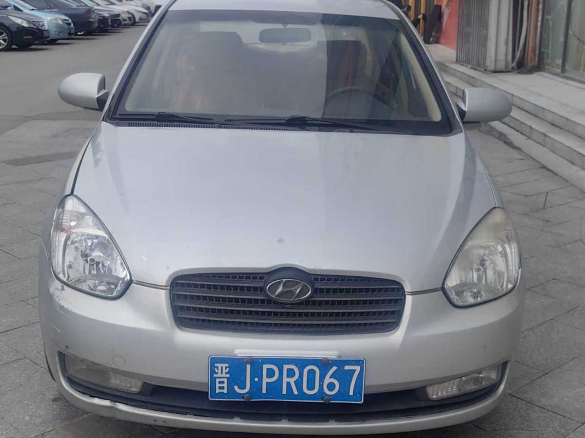 Hyundai Accent 2010 car image 