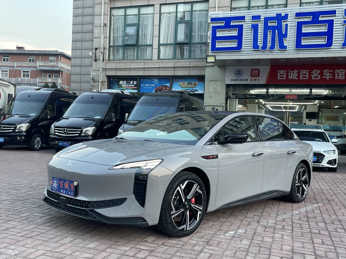 HongQi EH7 2024 car image 