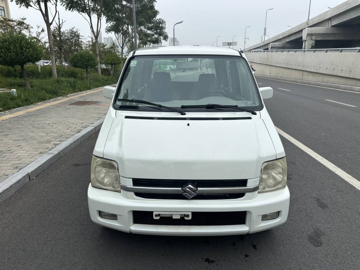 Suzuki Wagon R 2013 image de voiture 